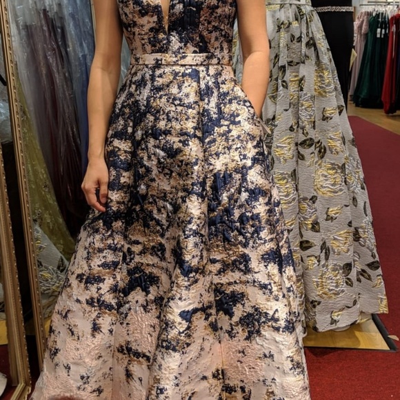 ⭐️ Cecilia Couture Ballgown | Size 4 | Pale Pink, Gold & Navy Accents - Picture 6 of 15